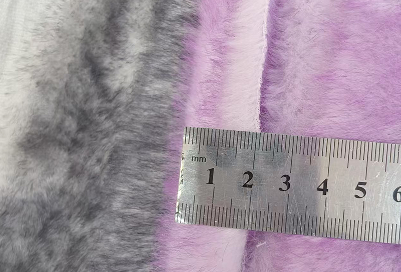700g zagęszczony 165cm tęczowy materiał imitujący futro z lisa, odpowiedni na płaszcze/lalki/koce domowe 700g zagęszczony 165cm tęczowy materiał imitujący futro z lisa, odpowiedni na płaszcze/lalki/koce domowe